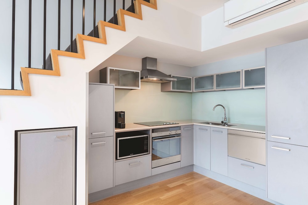 adina apartment hotel auckland britomart