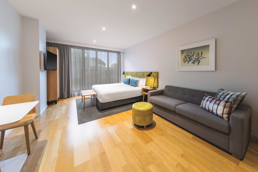 adina apartment hotel auckland britomart