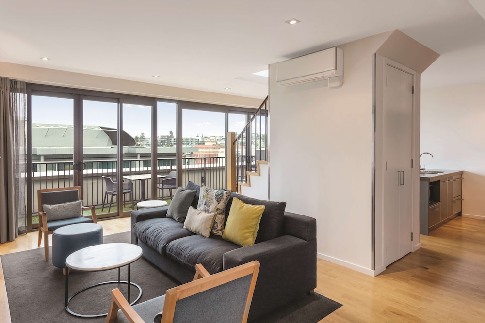 adina apartment hotel auckland britomart