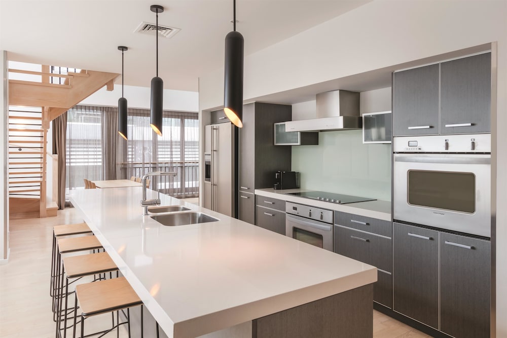 adina apartment hotel auckland britomart