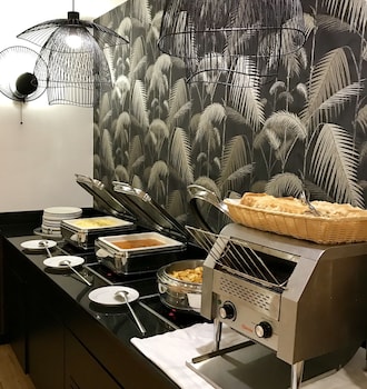 hotel inn paris cdg airport