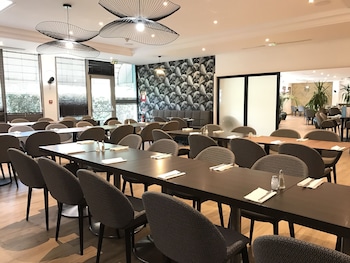 hotel inn paris cdg airport