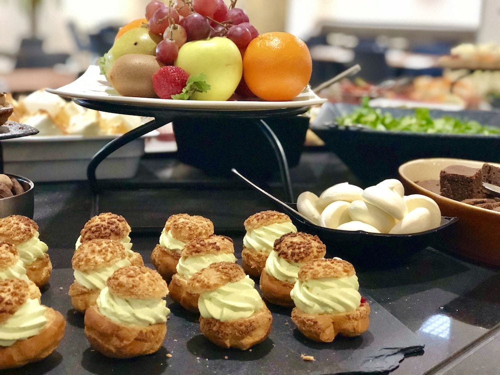 hotel inn paris cdg airport