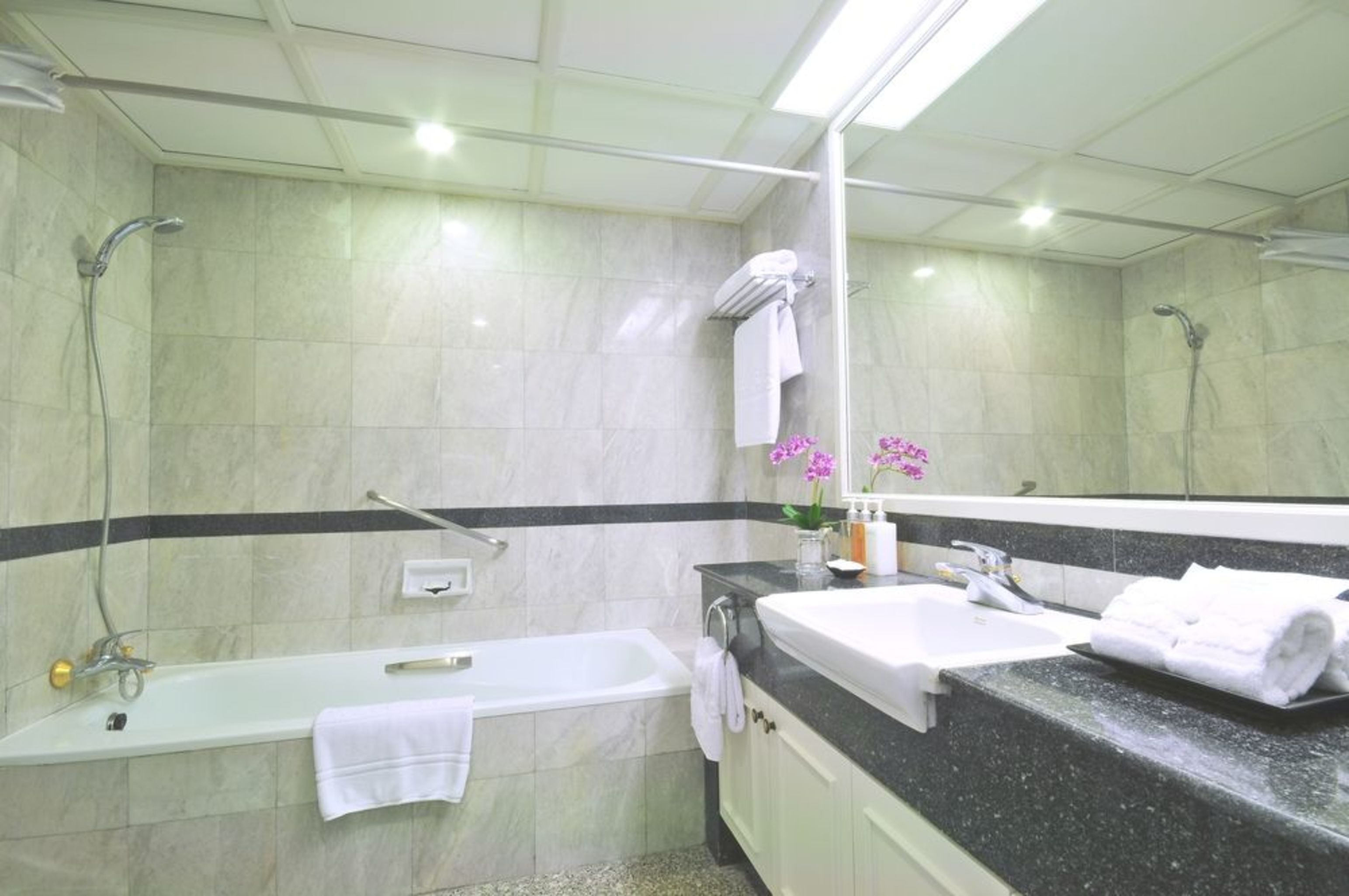 centre point plus hotel pratunam