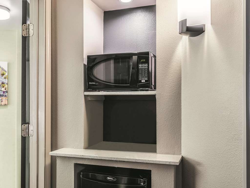 la quinta inn and suites by wyndham new orleans downtown