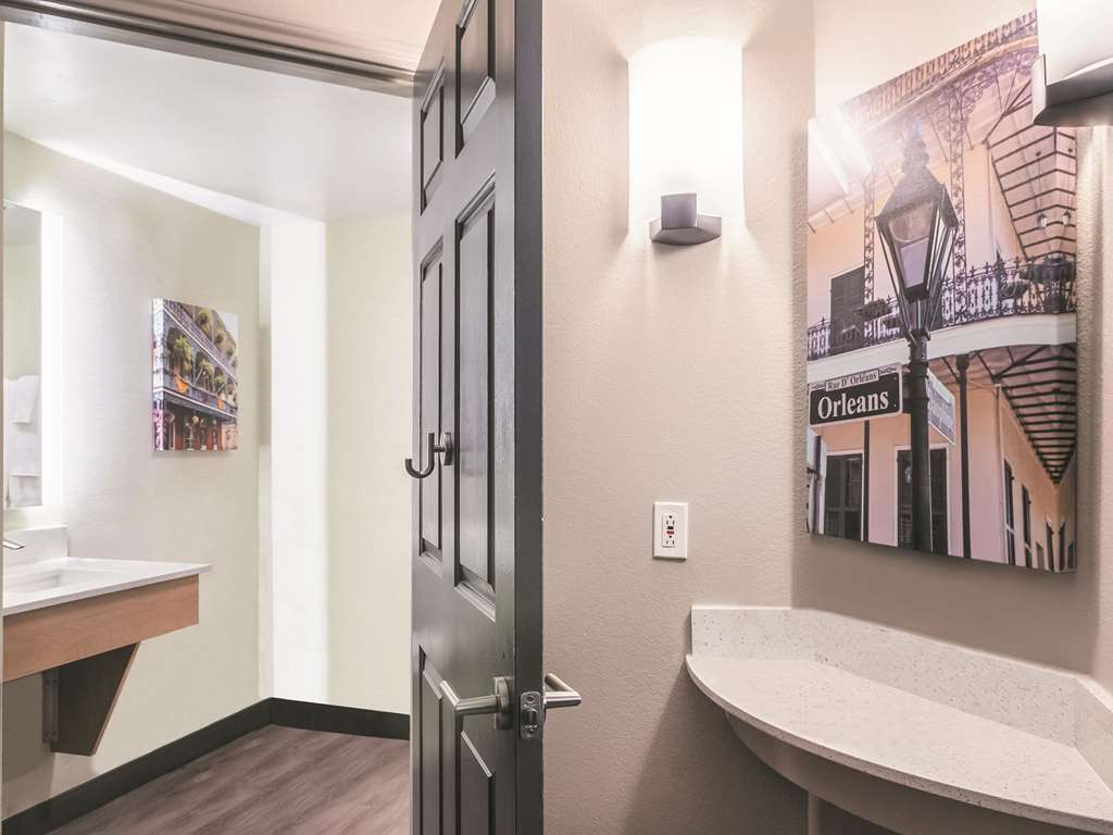 la quinta inn and suites by wyndham new orleans downtown