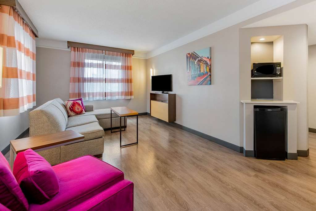 la quinta inn and suites by wyndham new orleans downtown