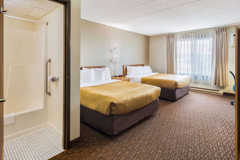 econo lodge duluth near miller hill mall