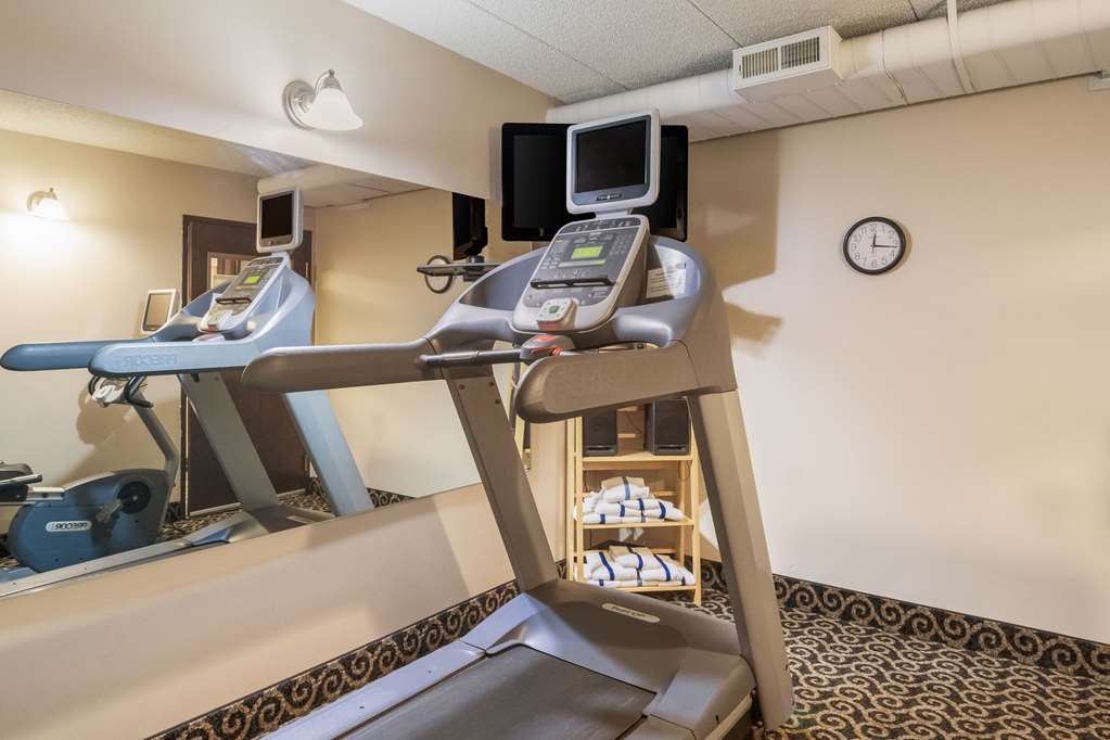 econo lodge duluth near miller hill mall