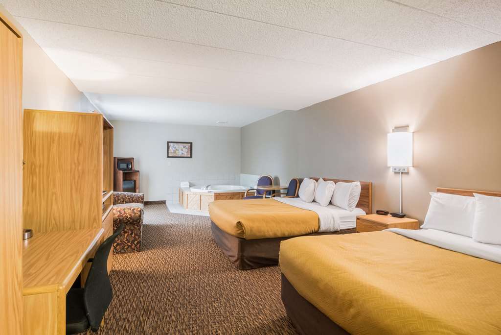 econo lodge duluth near miller hill mall