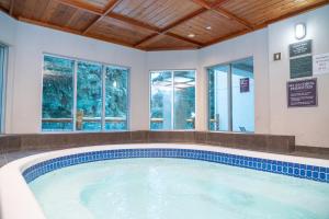 rundlestone lodge