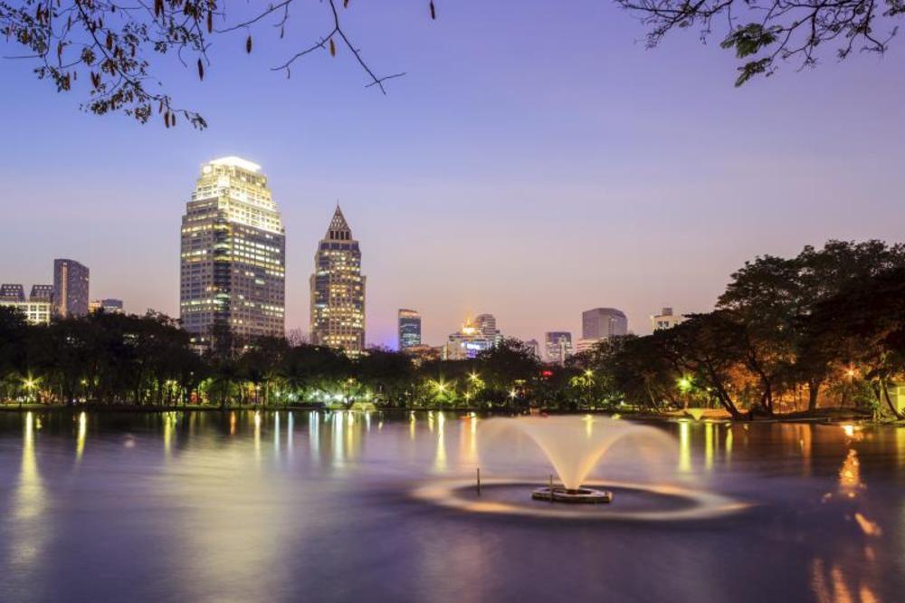 red planet bangkok surawong