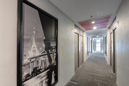 red planet bangkok surawong