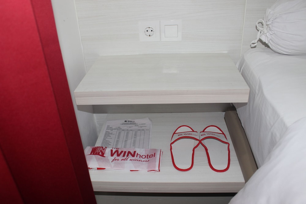 the win hotel