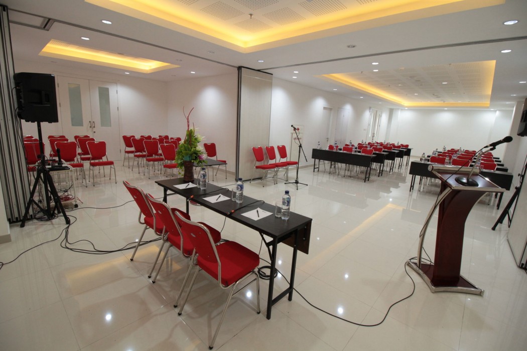 The Win Hotel,Surabaya>>Malang,4 star