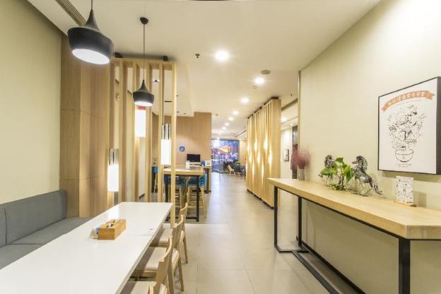 hanting hotel suzhou film city mudu metro station