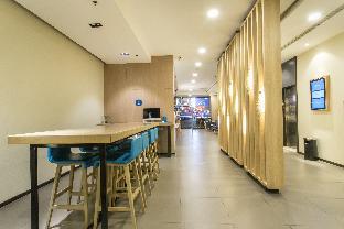 hanting hotel suzhou film city mudu metro station