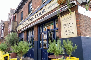 the captain cook hotel
