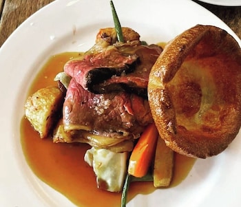 the captain cook hotel