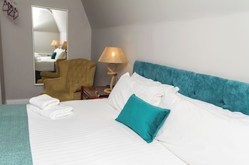 the captain cook hotel