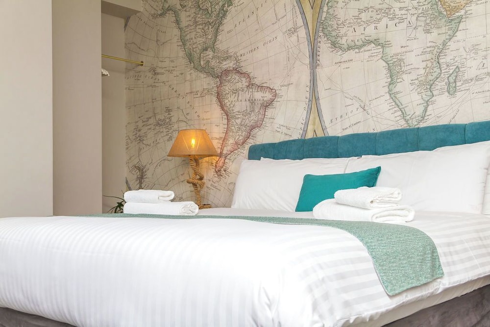 the captain cook hotel