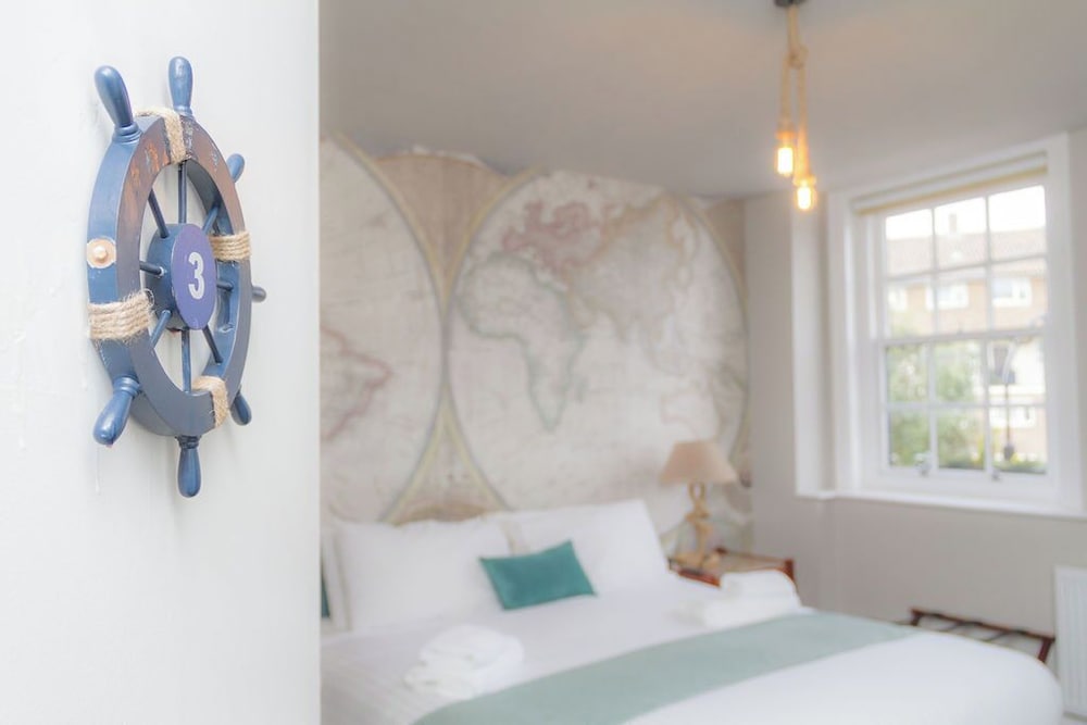 the captain cook hotel