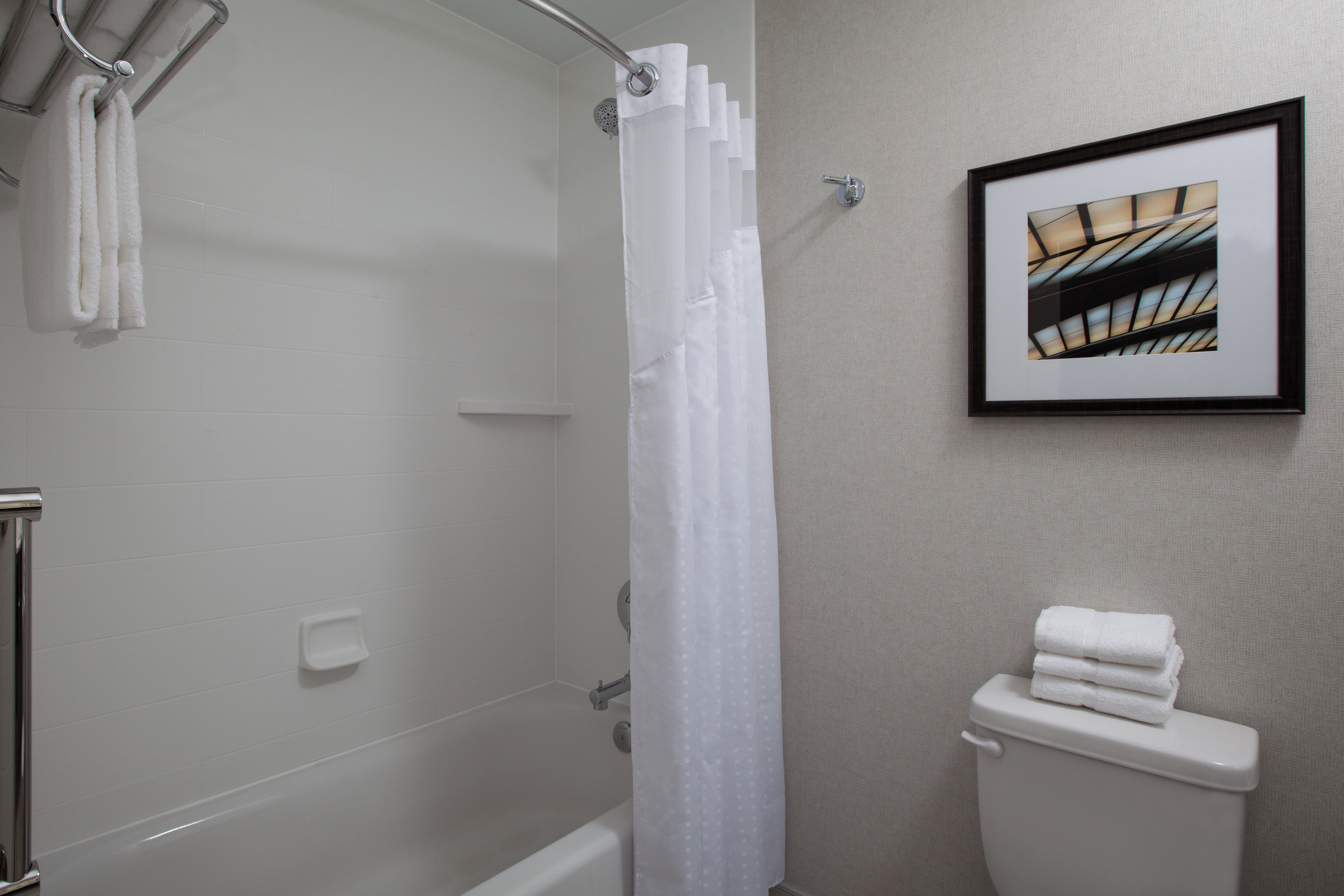 holiday inn cleveland clinic by ihg