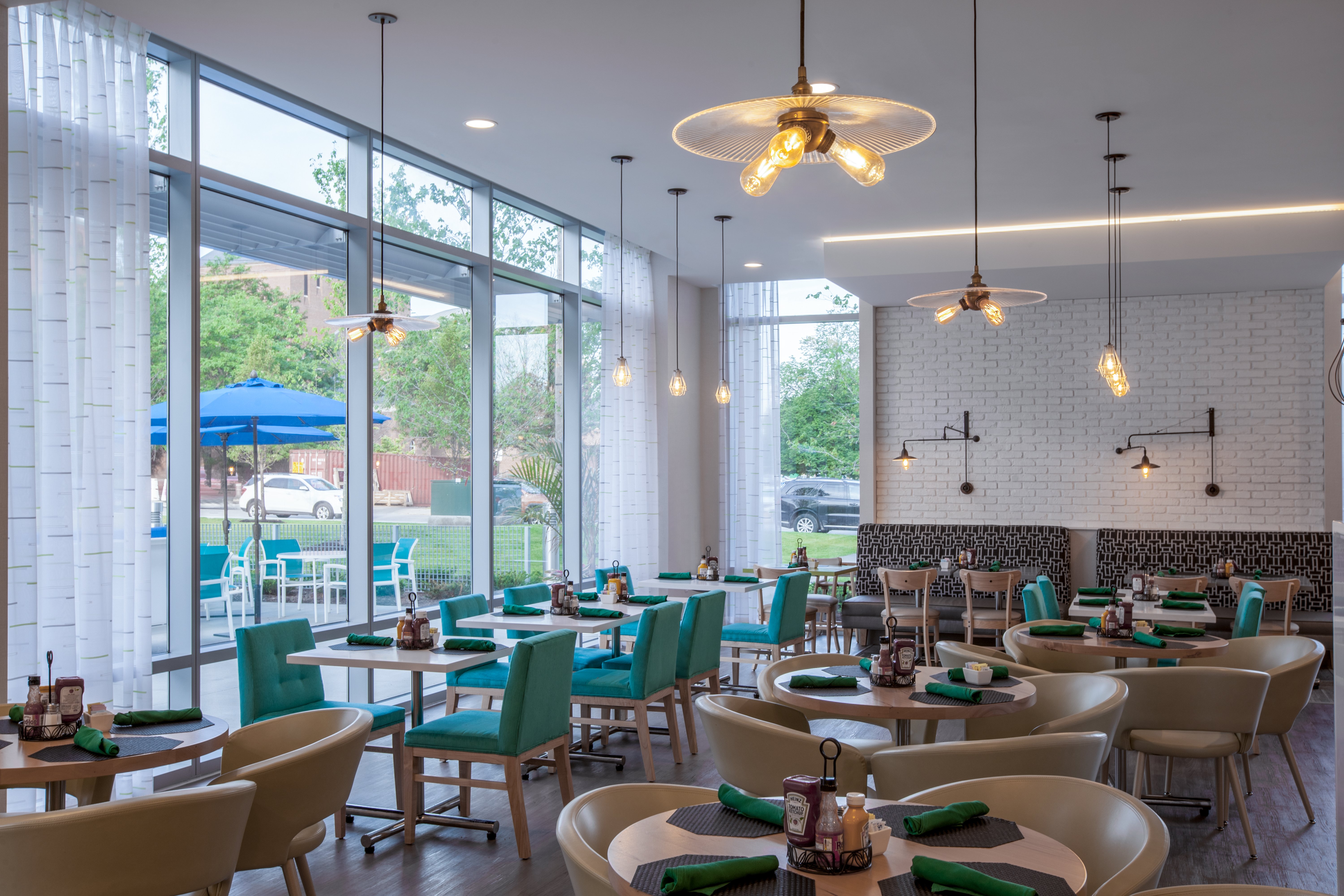 holiday inn cleveland clinic by ihg