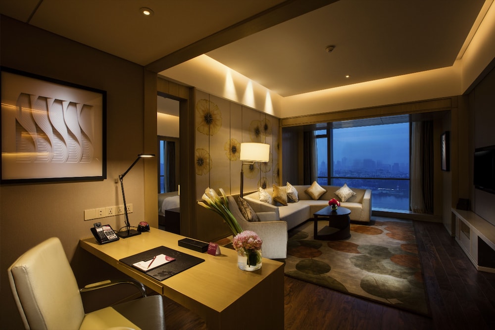 crowne plaza fuzhou riverside by ihg