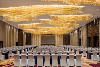crowne plaza fuzhou riverside by ihg