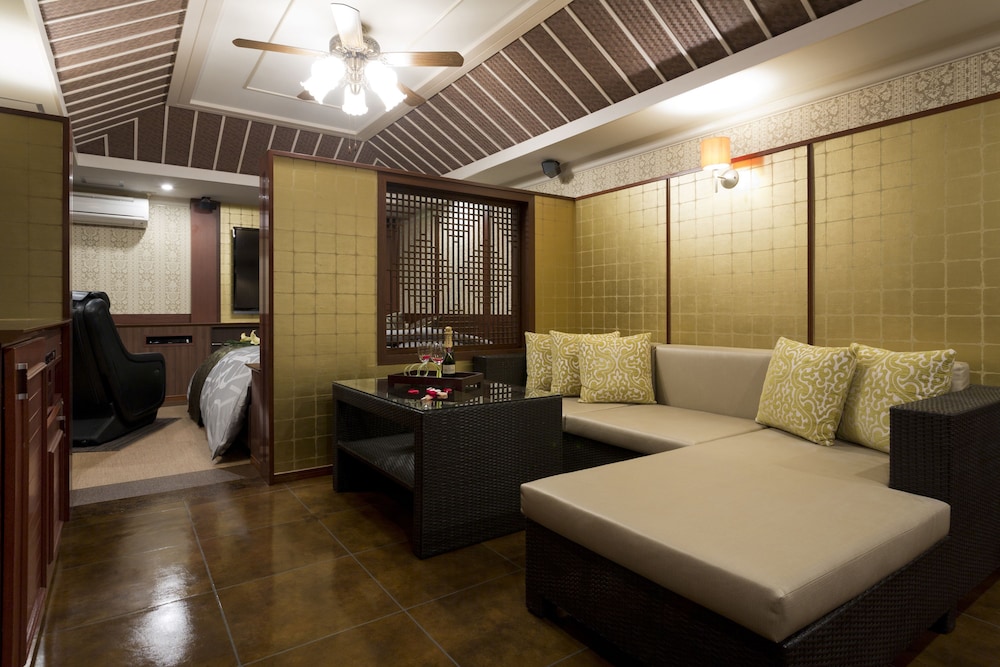 hotel watergate okayama adults only