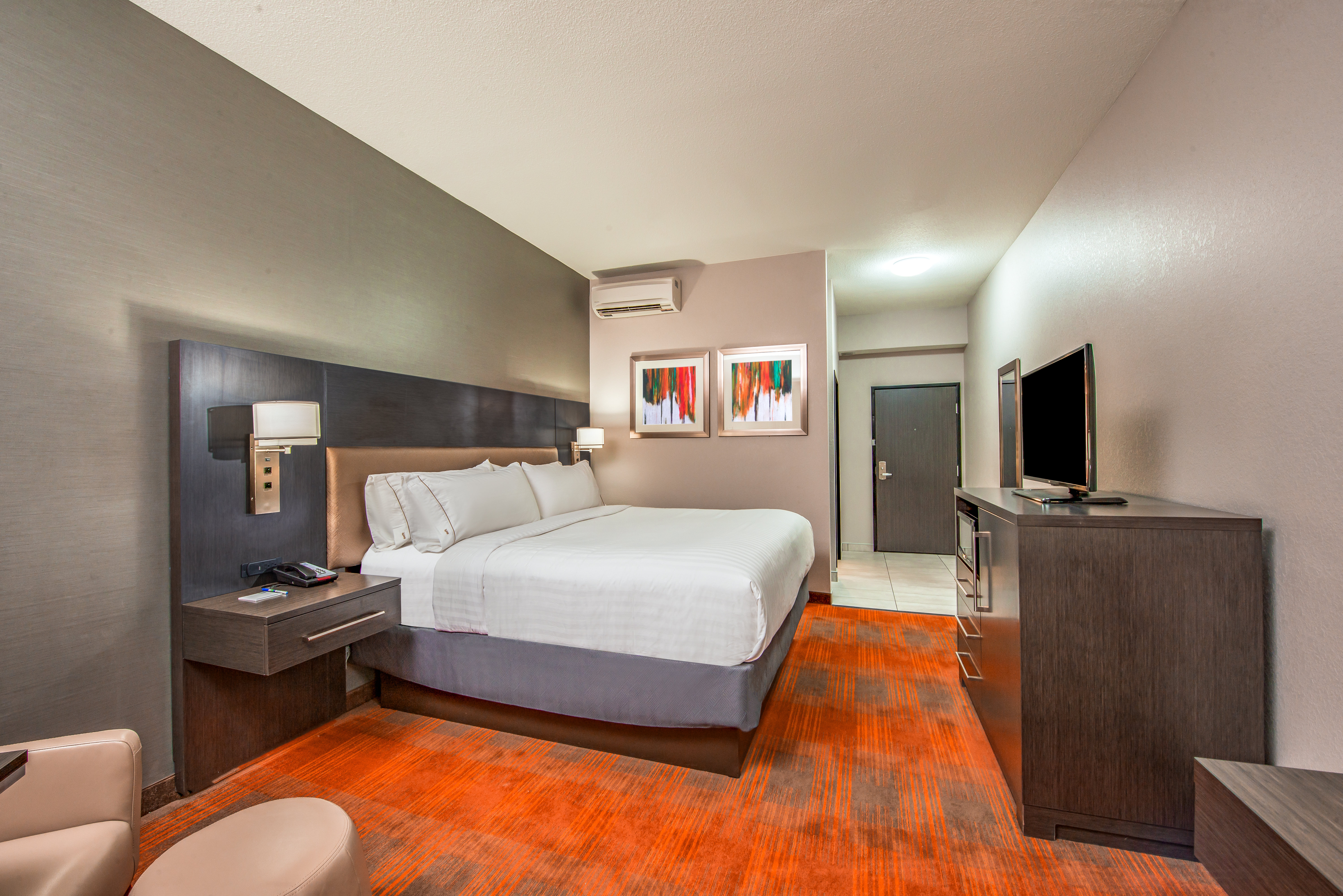 holiday inn express and suites shawnee kansas city west by ihg