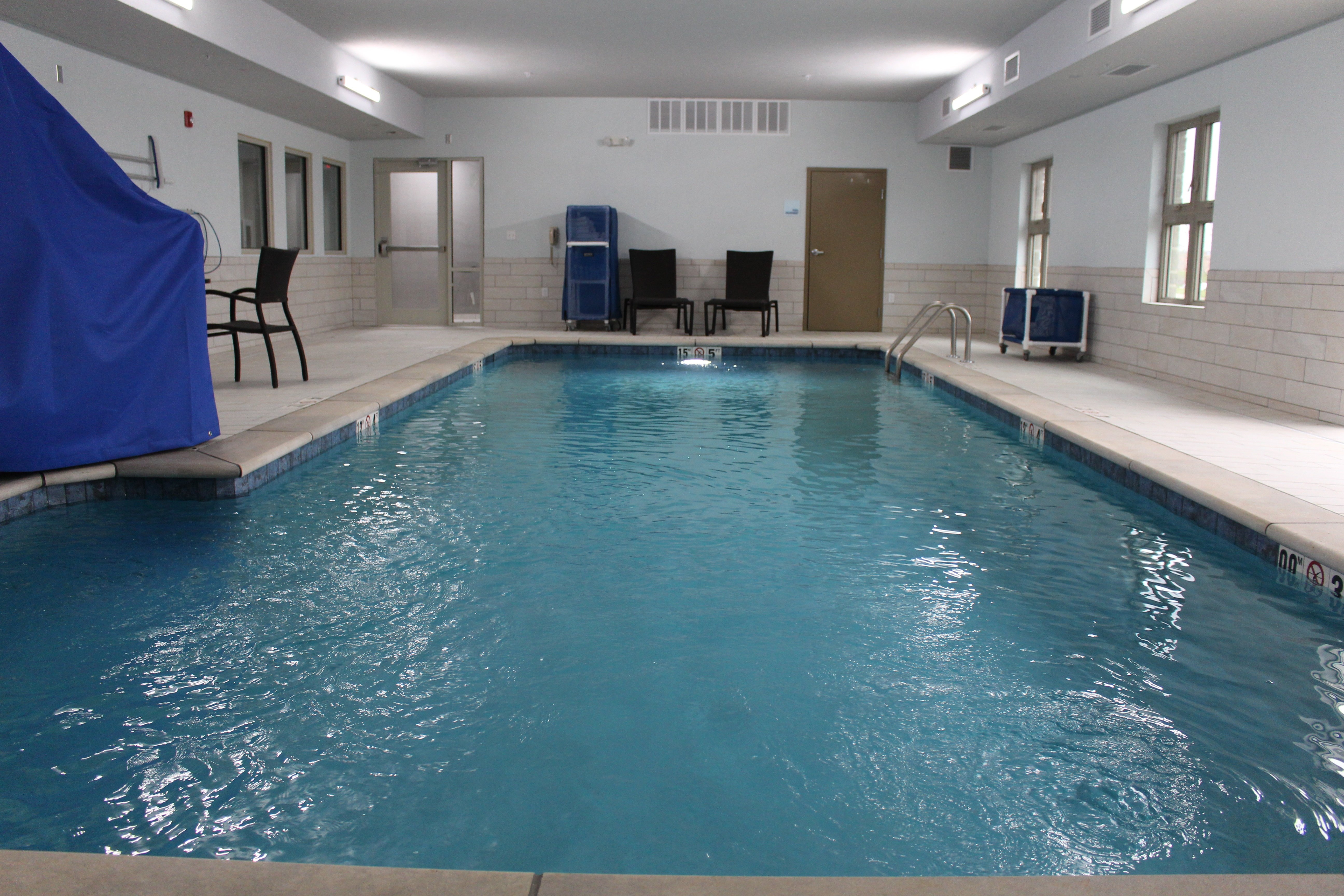 holiday inn express and suites shawnee kansas city west by ihg