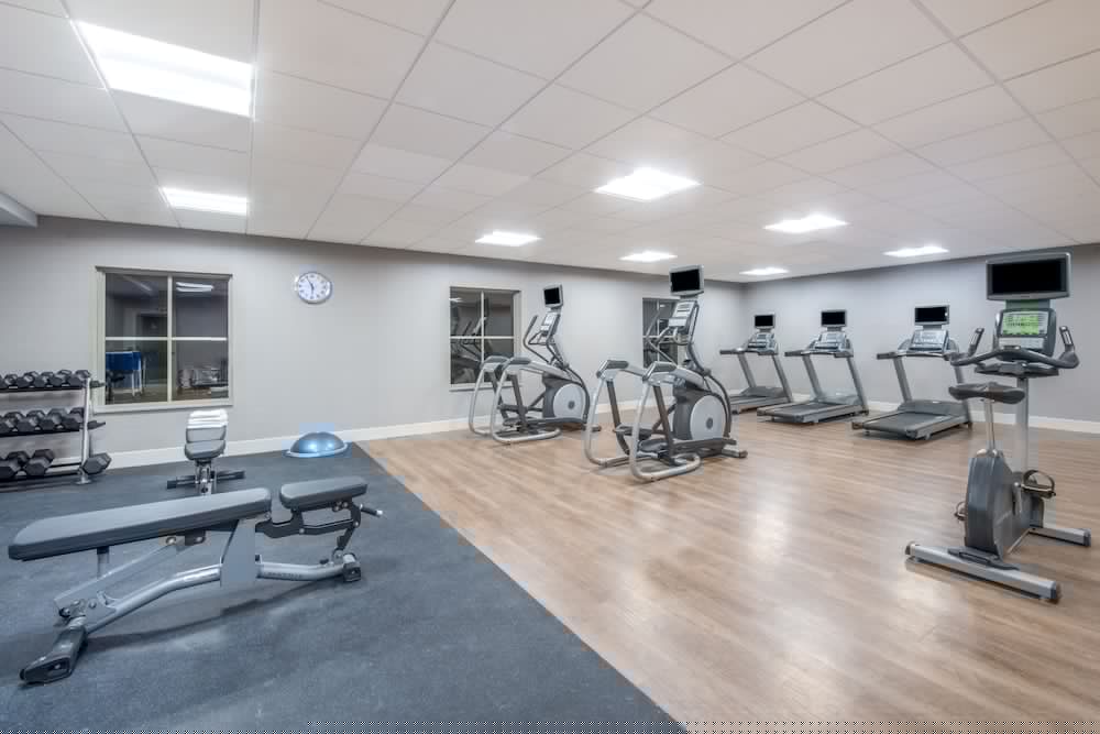 holiday inn express and suites shawnee kansas city west by ihg
