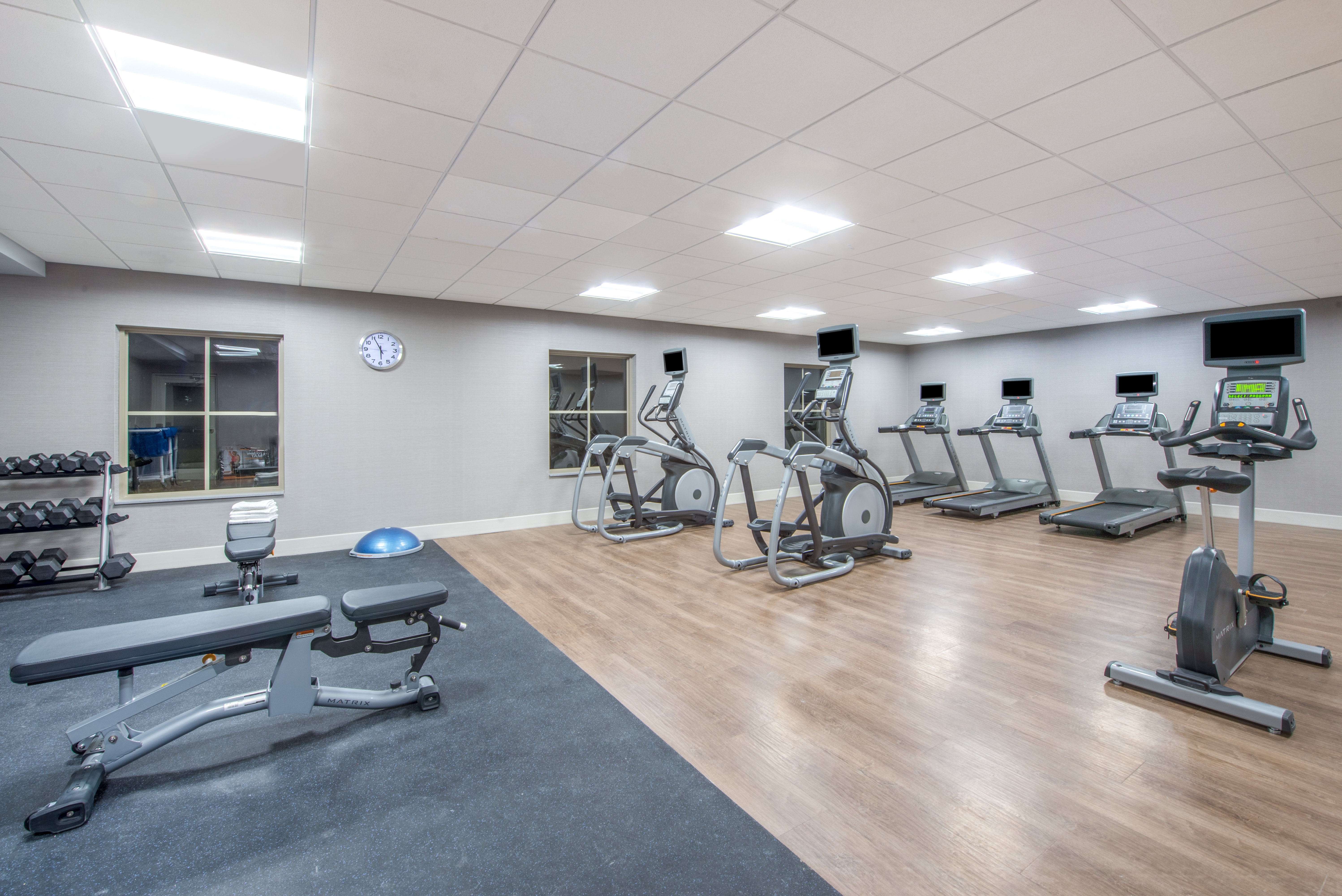 holiday inn express and suites shawnee kansas city west by ihg