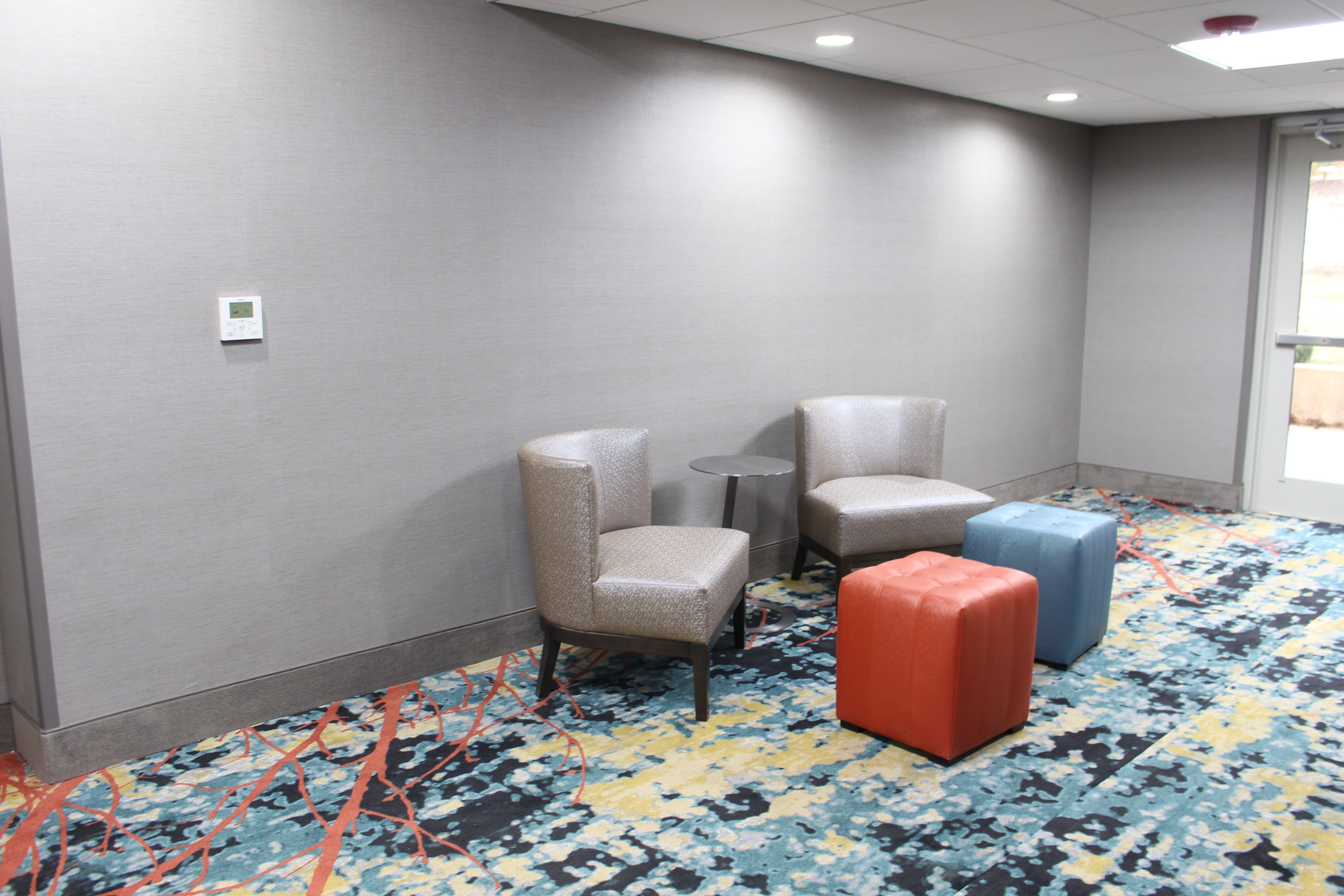 holiday inn express and suites shawnee kansas city west by ihg
