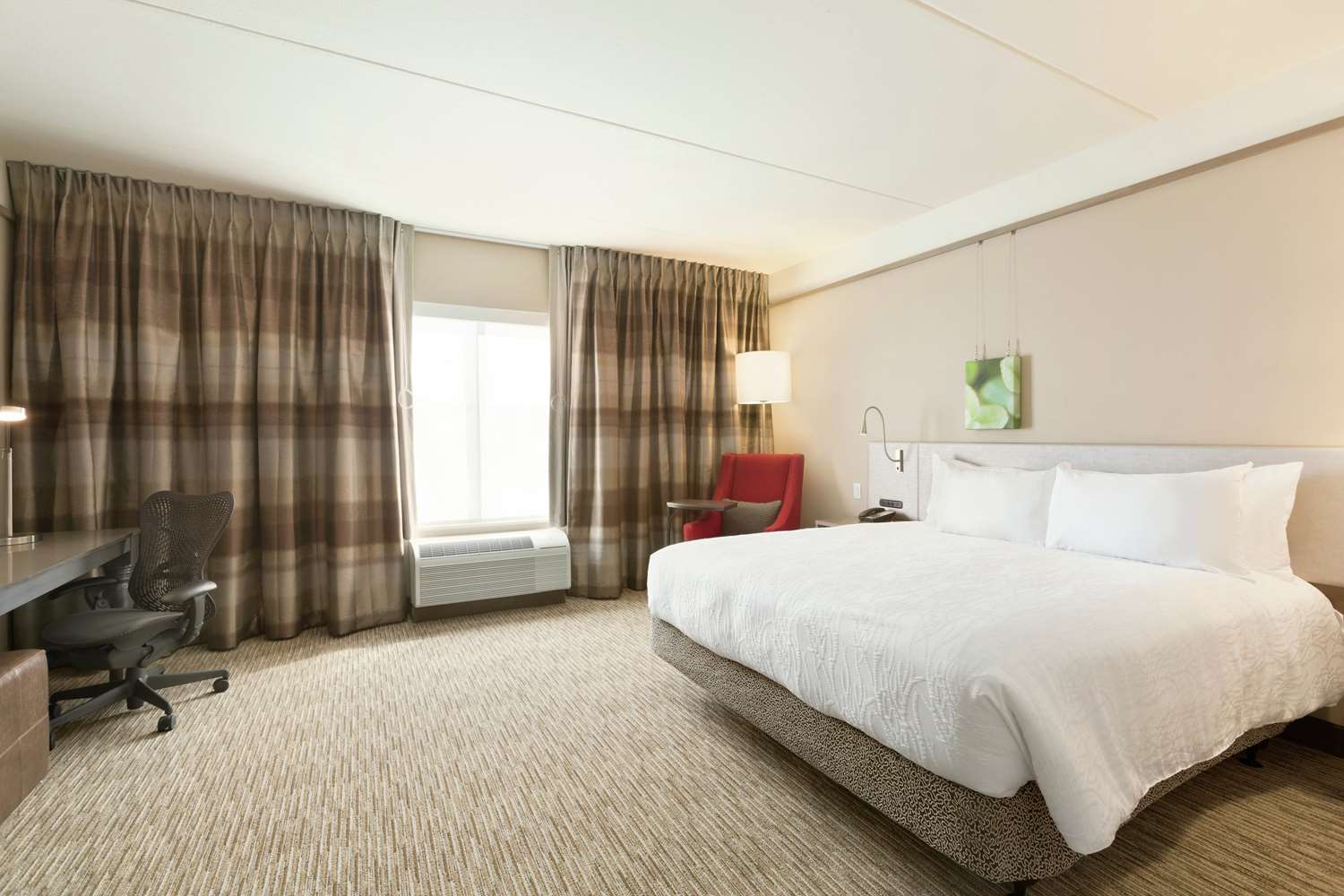 hilton garden inn pittsburgh airport south robinson mall