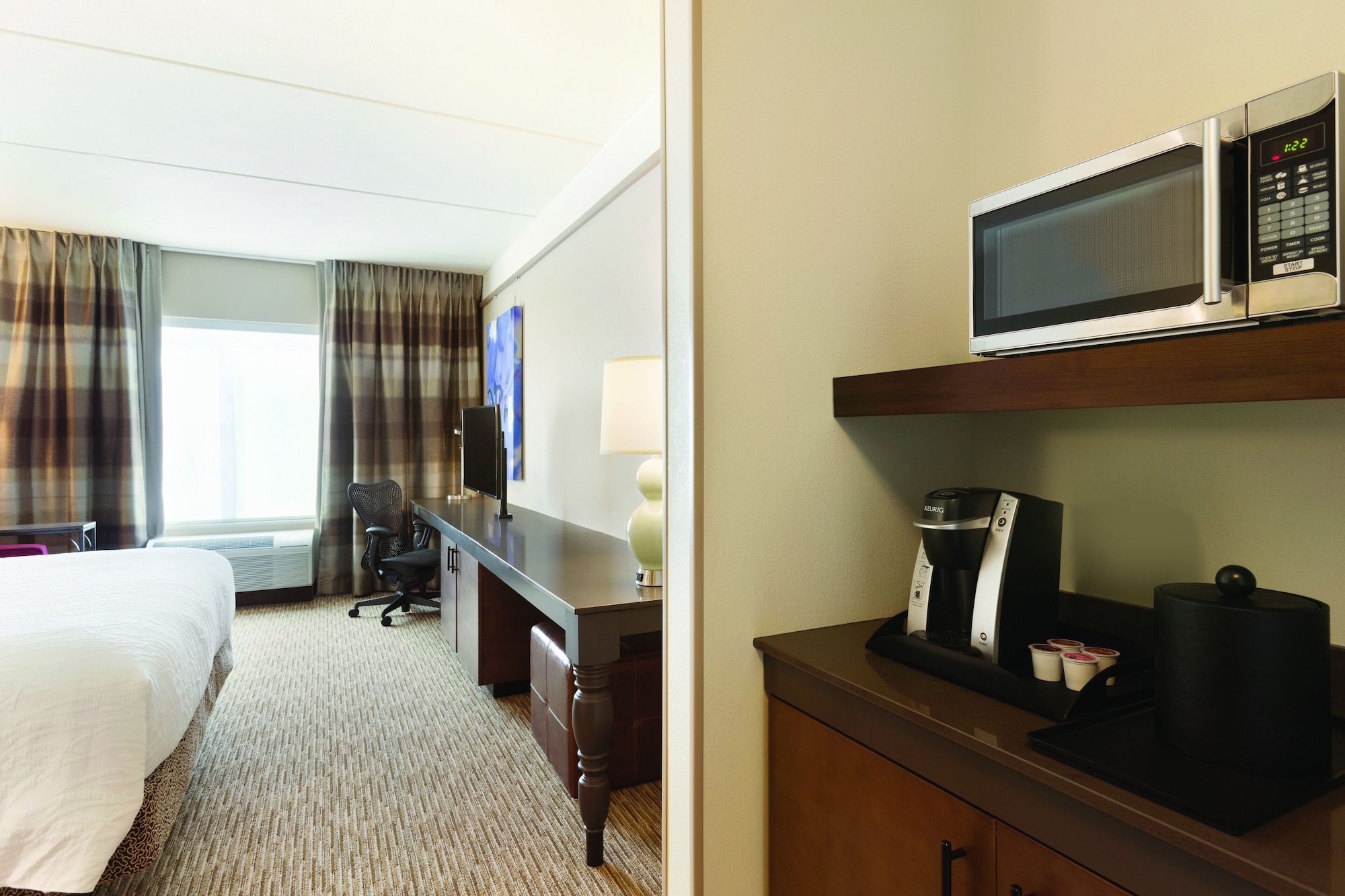 hilton garden inn pittsburgh airport south robinson mall