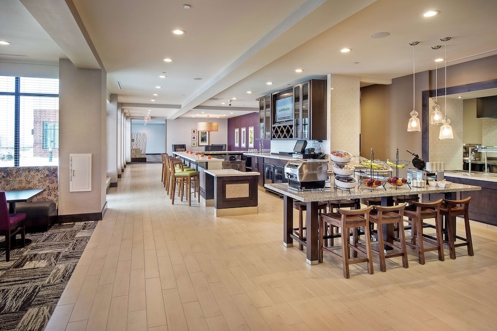 hilton garden inn pittsburgh airport south robinson mall