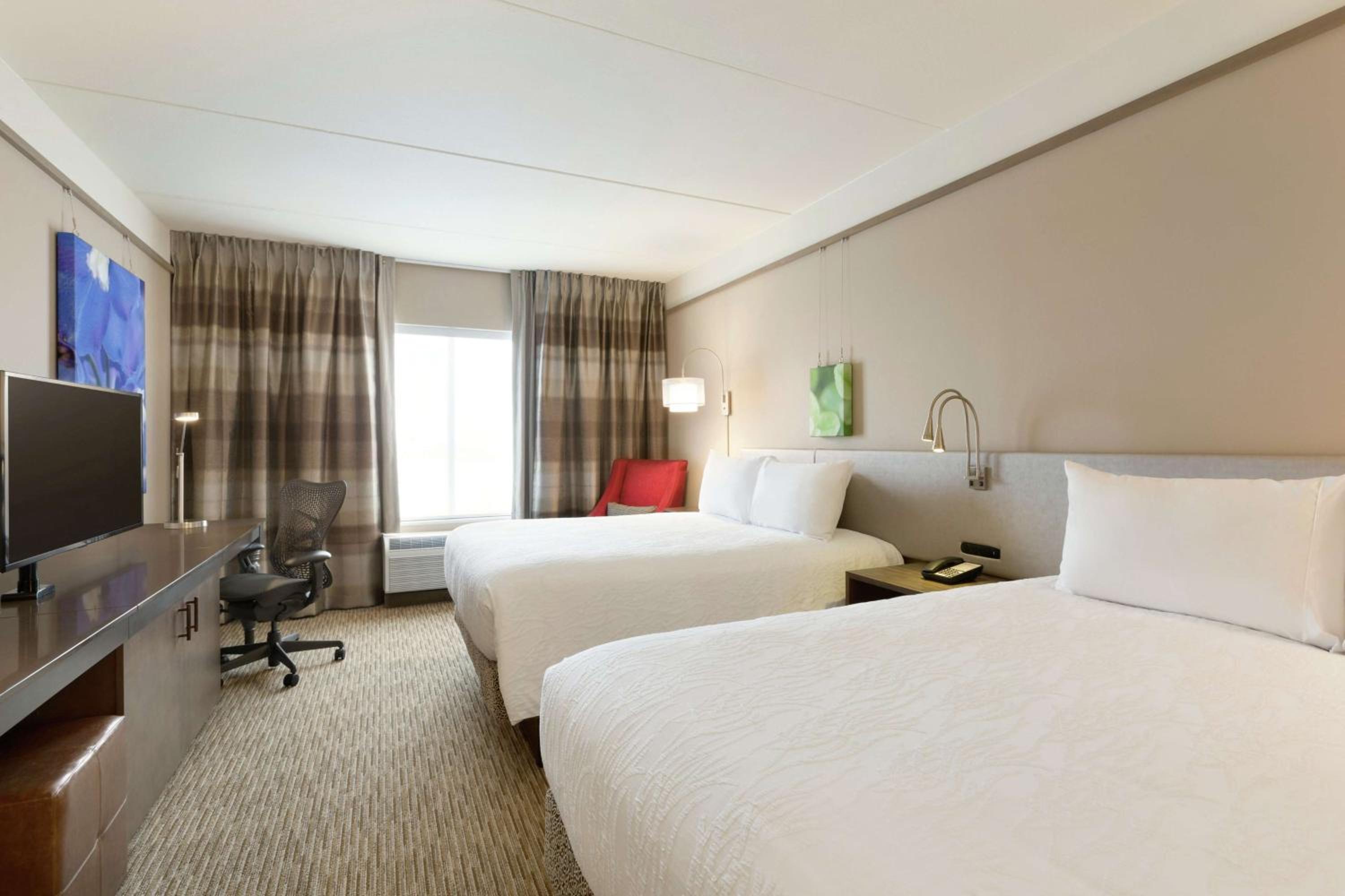 hilton garden inn pittsburgh airport south robinson mall