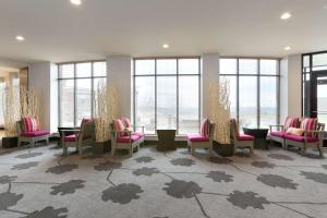 hilton garden inn pittsburgh airport south robinson mall