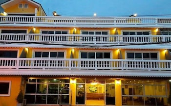 sea falcon hotel