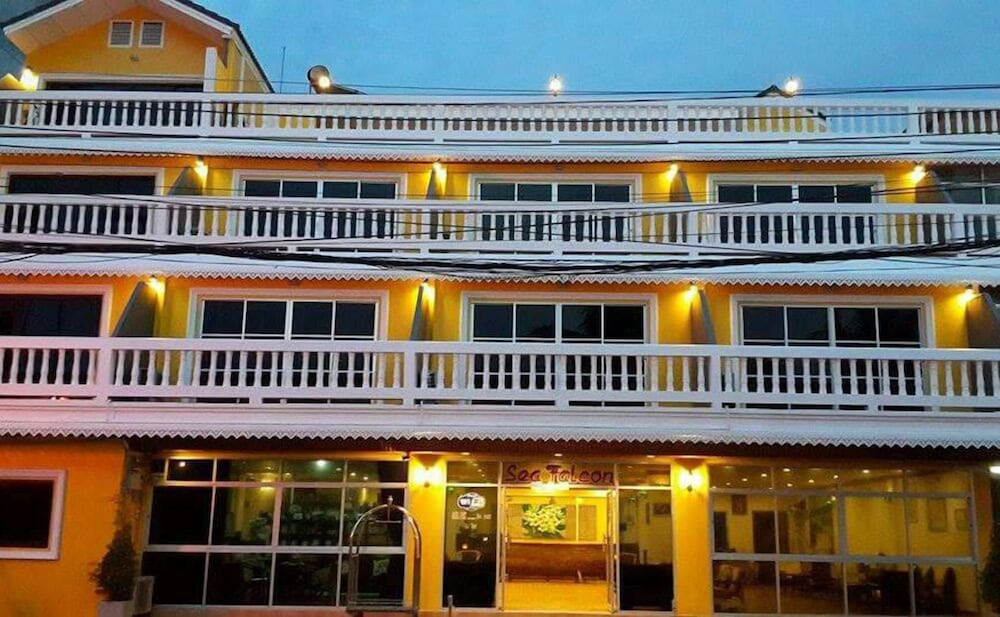 Sea Falcon Hotel,Near Alangkarn Theater,3 star