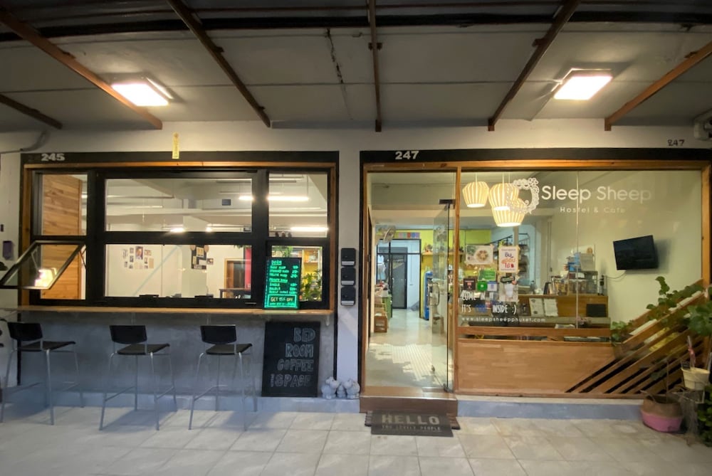 sleep sheep phuket hostel