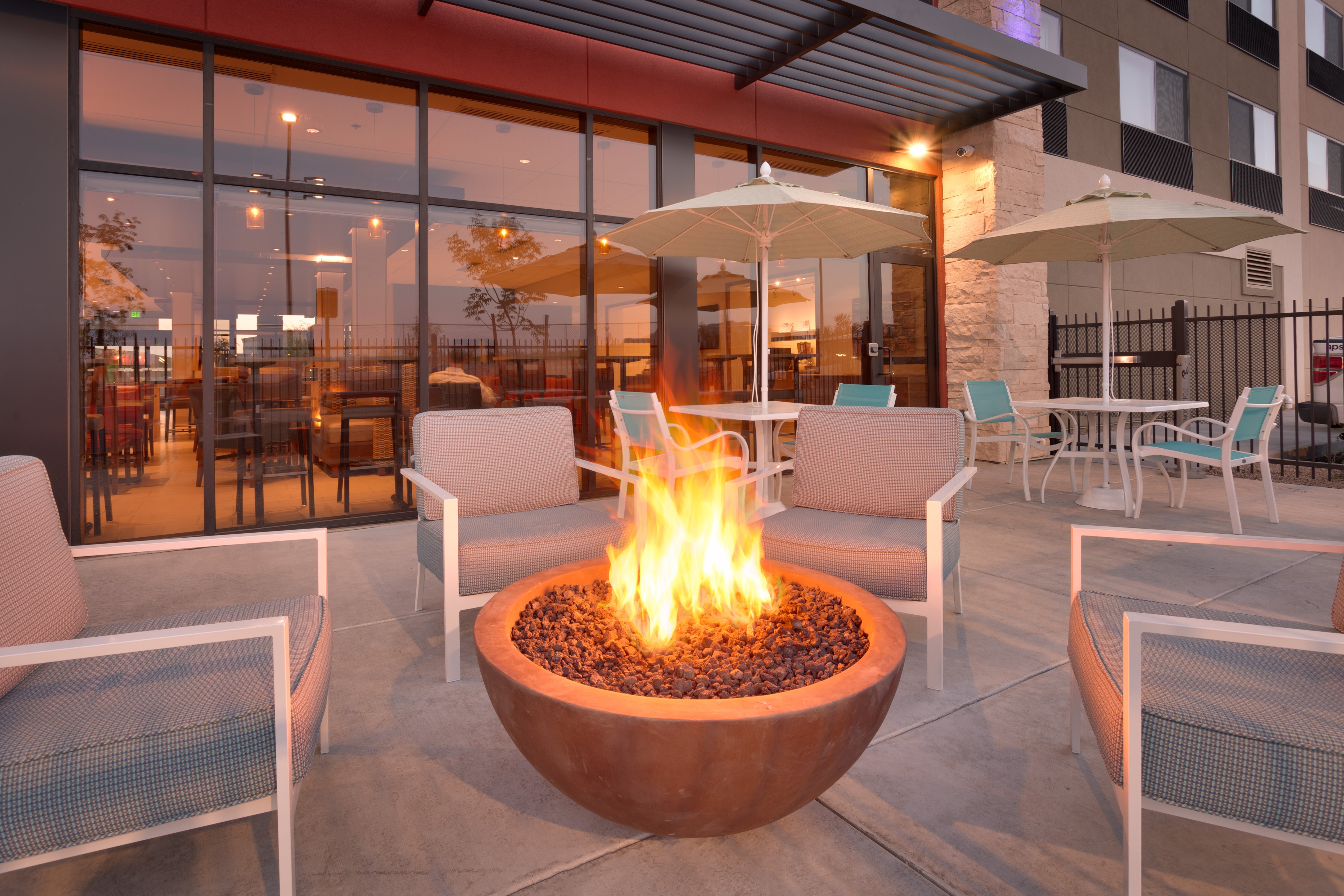 holiday inn express and suites phoenix west buckeye