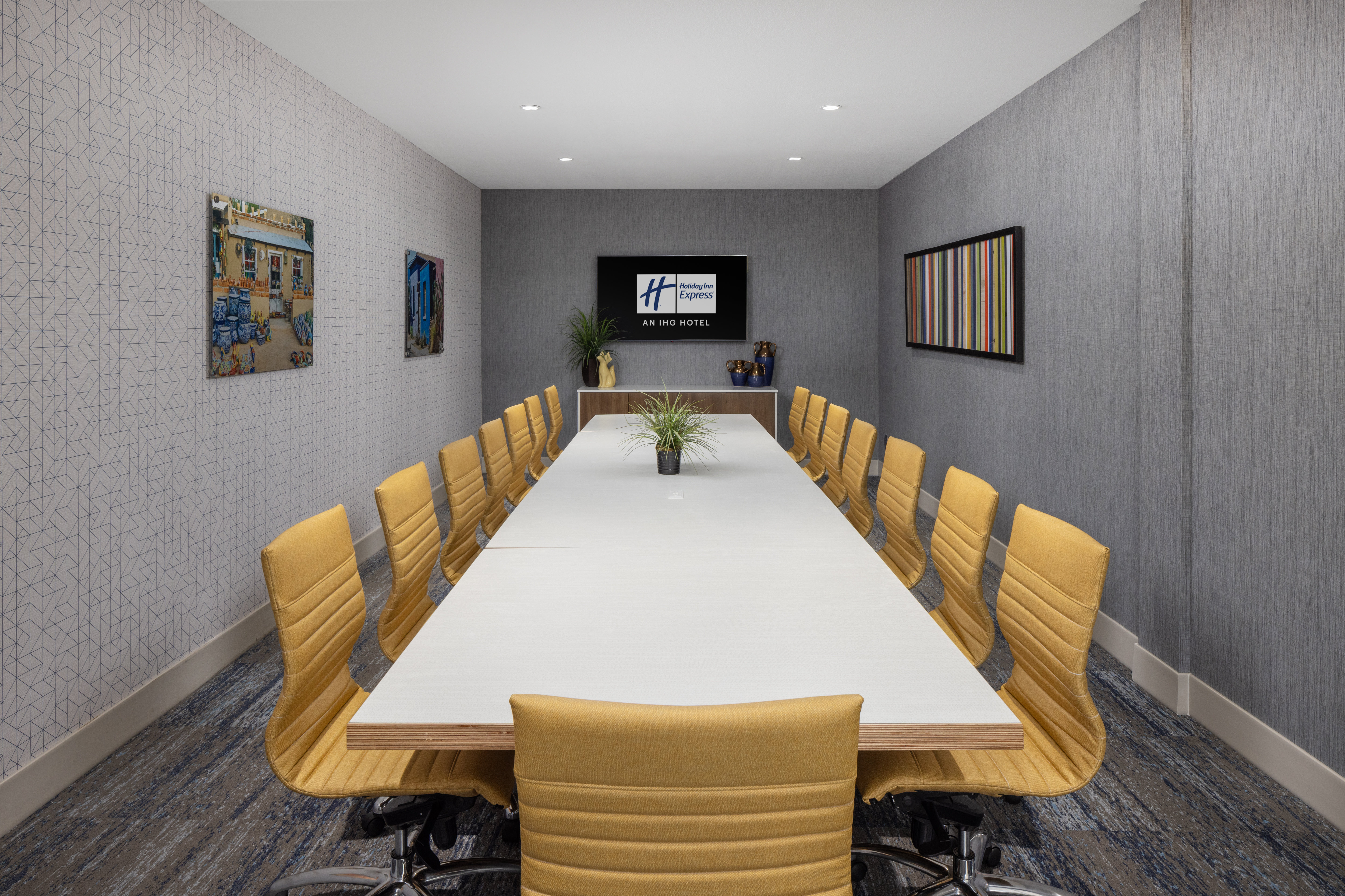 holiday inn express and suites phoenix west buckeye
