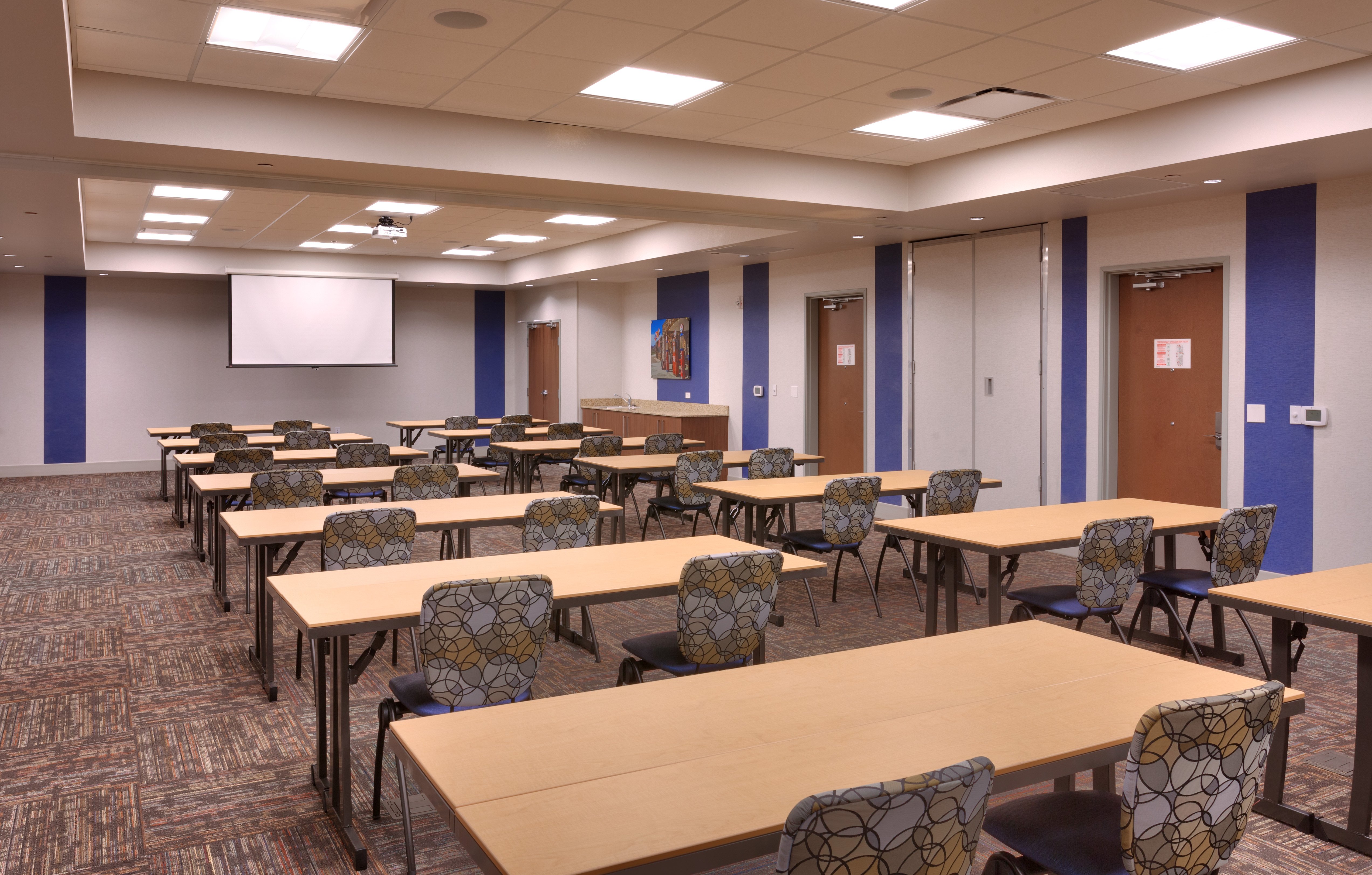 holiday inn express and suites phoenix west buckeye