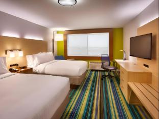 holiday inn express and suites phoenix west buckeye