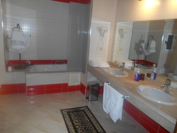riad dar nador