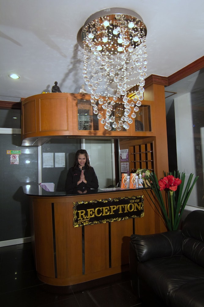 sky suites